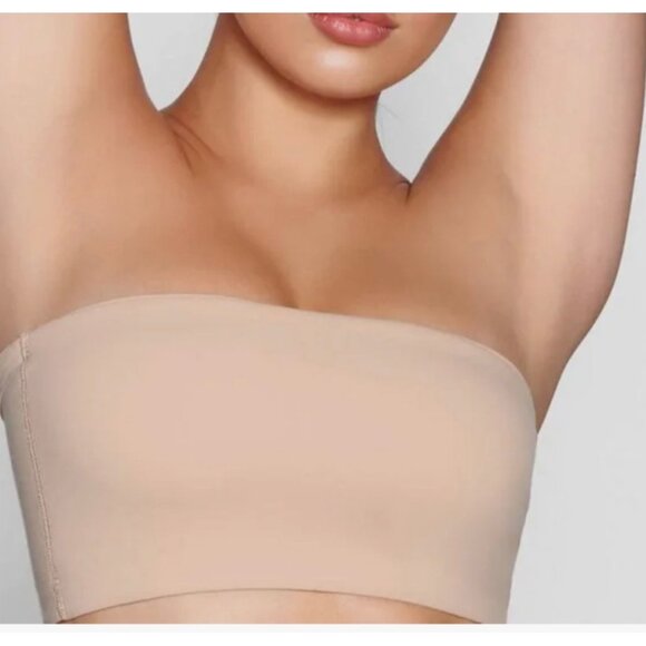 Skims XS Beige Wireless Bra & Bandeau Clay Kim Kardashin - Picture 2 of 4